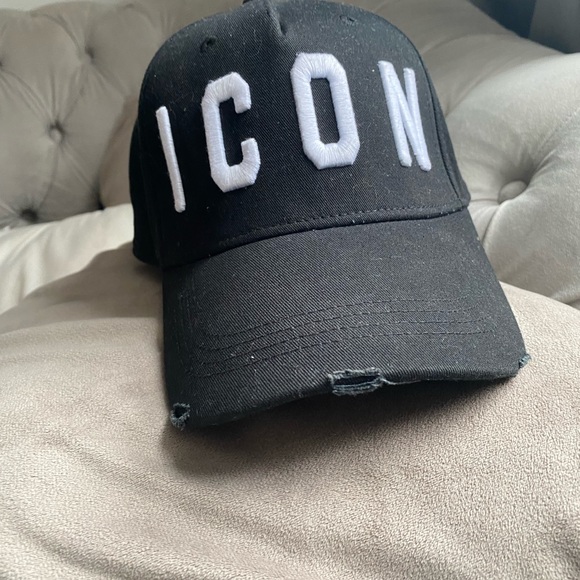 ICON Dsquared2 - Picture 1 of 6